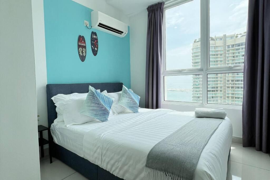 Apartment Oceanfront Charm 2br Gurneydrive#seaviewgeorgetown George Town